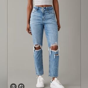 American Eagle Strigid Ripped Jeans